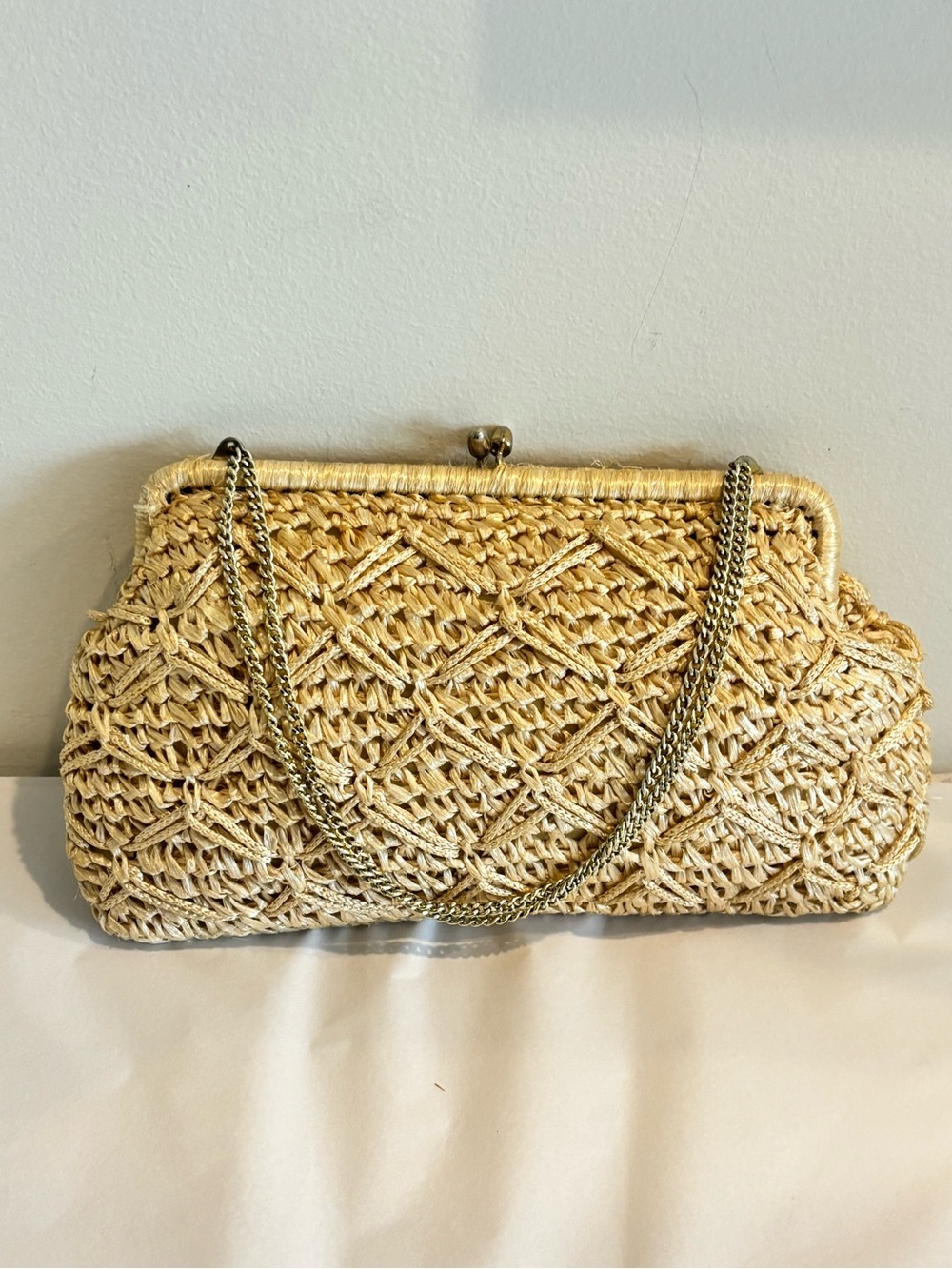 Vintage Du-Val Woven Straw Clutch purse handbag silver tone chain cream colour